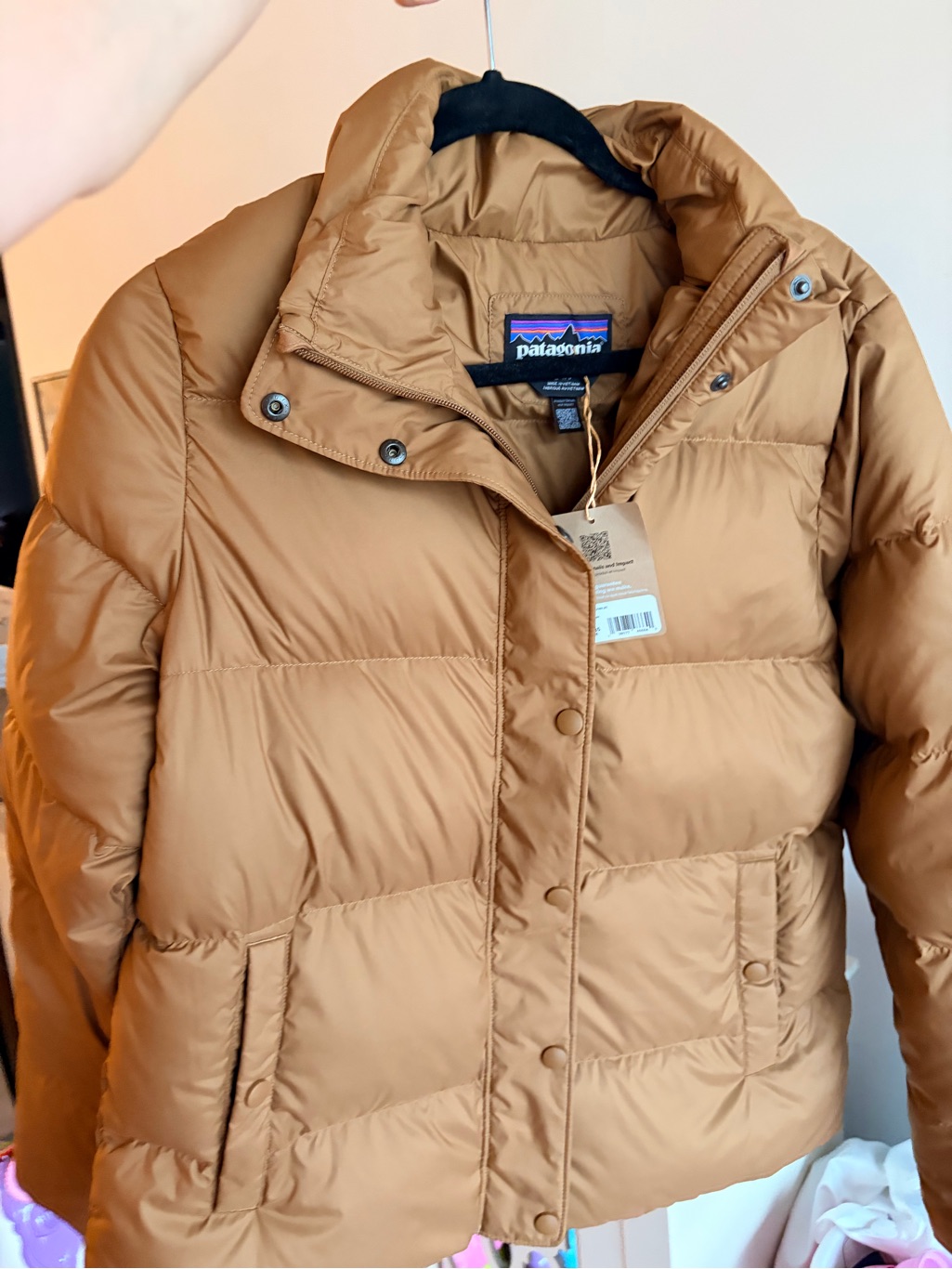 Patagonia Women's Caramel Tan Puffer Jacket